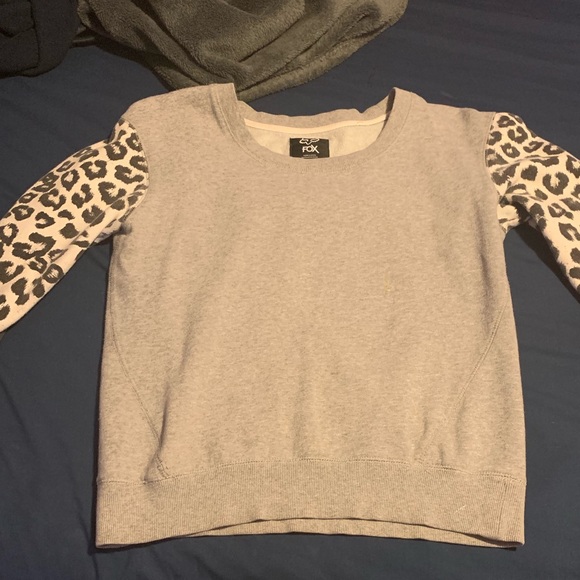 Fox - Picture 2 of 5